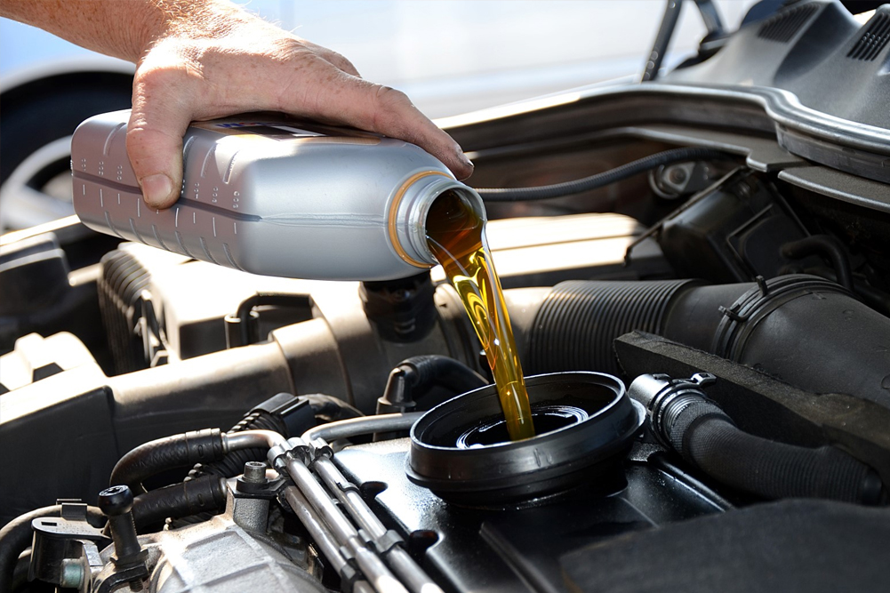 The Benefits of Regular Car Oil Change